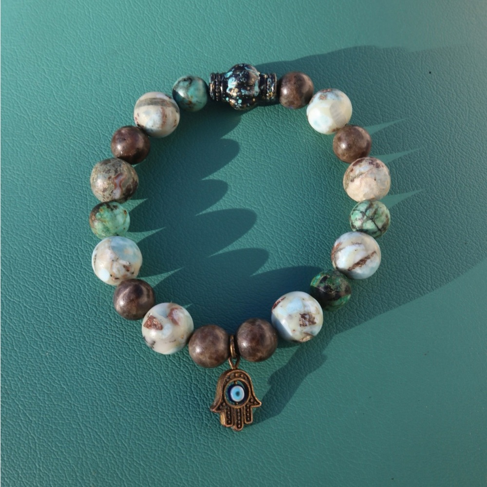 Elegant Beaded Bracelet with Hamsa Charm